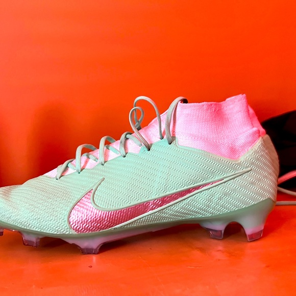 NikeID Mercurial Superfly 9  Air Zoom - Picture 3 of 4